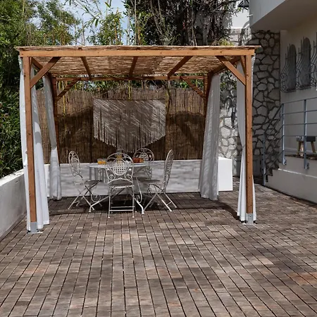 Jardin La Bohemienne Du Mandara , Juan-les-pins, Cote D Azur 公寓式酒店